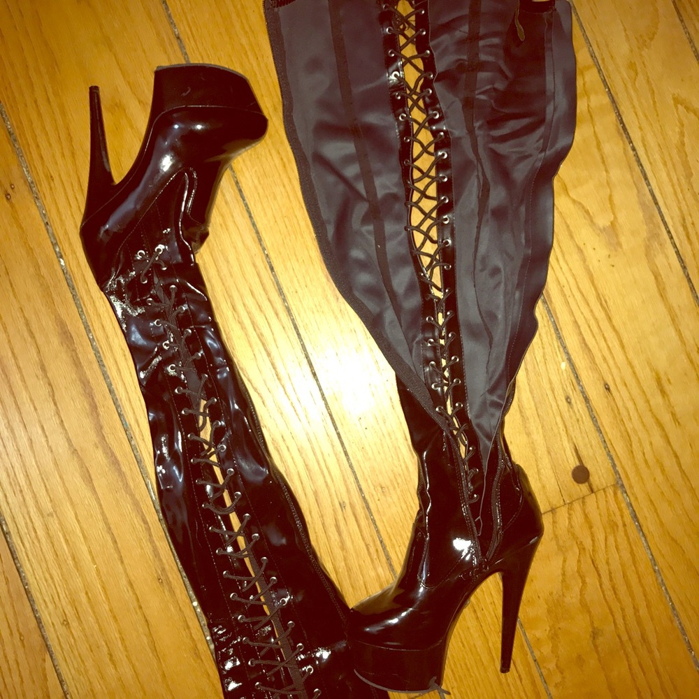Size 7 women's sexy over the knee boots